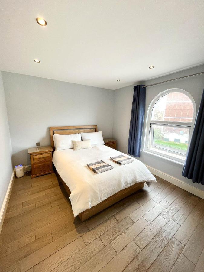 Modern 1 Bedroom Flat Close To Vauxhall Londres Exterior foto